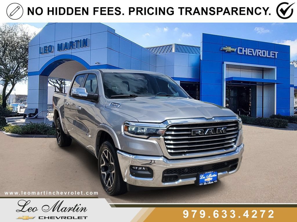 Used 2025 RAM 1500 Laramie AWD/4WD image 2