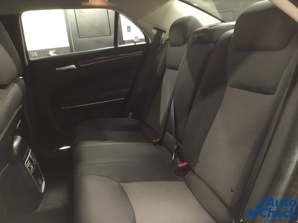 Used 2018 Chrysler 300 Touring w/ Sport Appearance Package RWD image 29