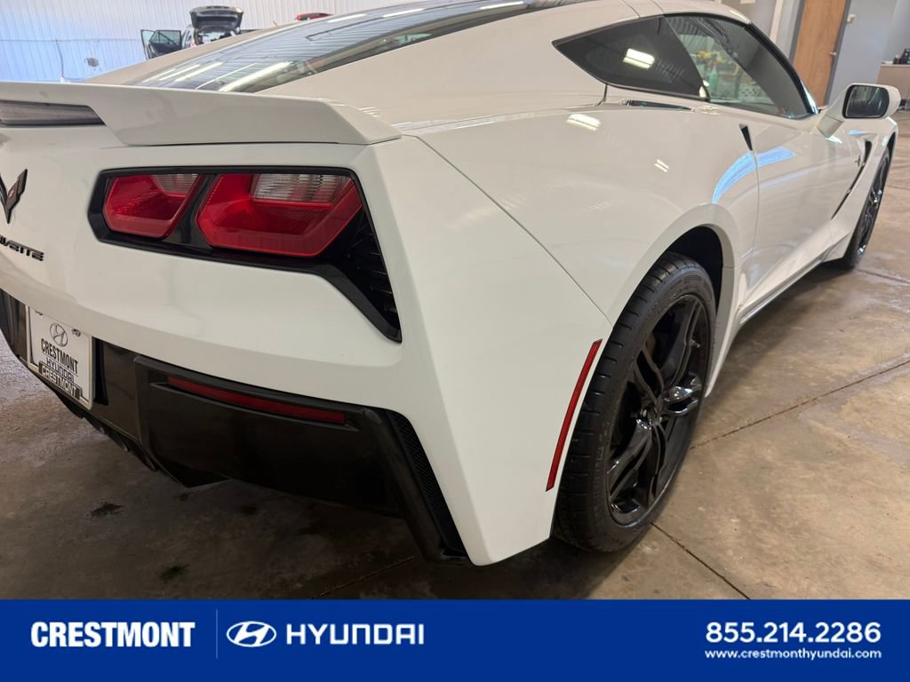 Used 2017 Chevrolet Corvette Stingray Coupe w/ Carbon Flash Badge Package image 13