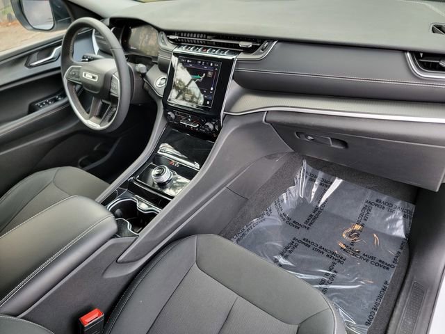 Certified 2023 Jeep Grand Cherokee L Laredo w/ Luxury Tech Group I AWD/4WD image 26