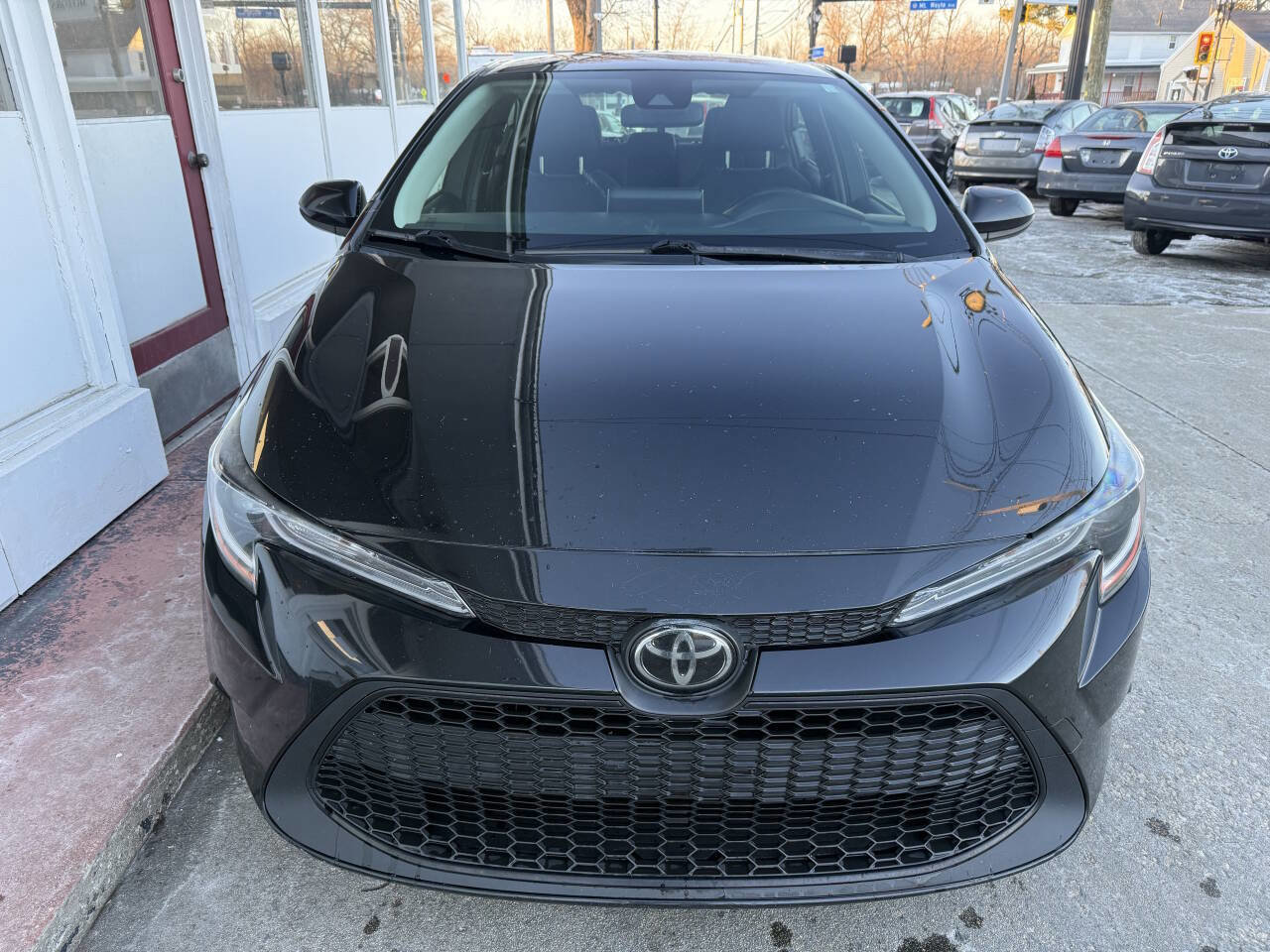 Used 2020 Toyota Corolla LE image 7