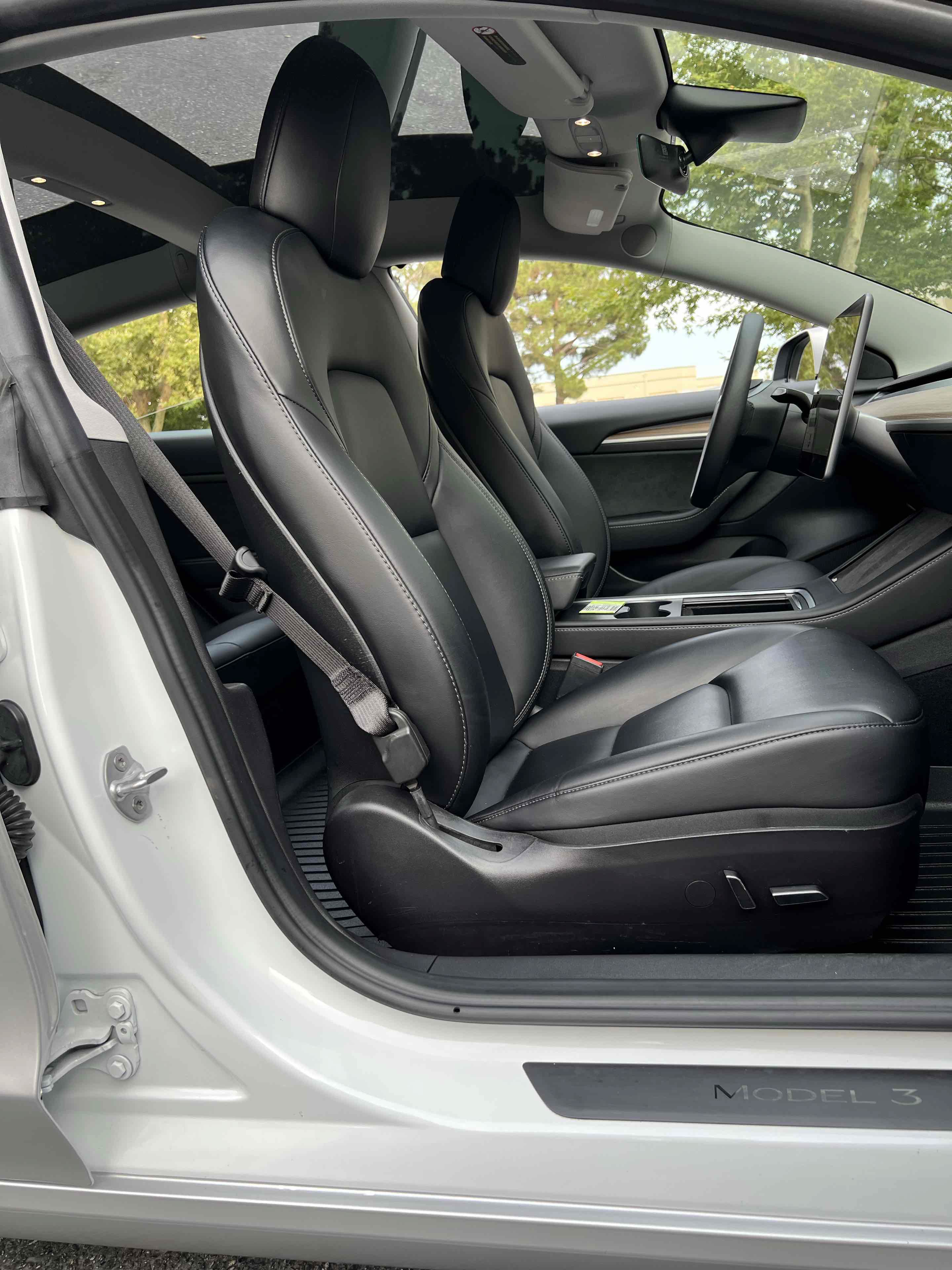 Used 2021 Tesla Model 3 Long Range AWD/4WD image 34