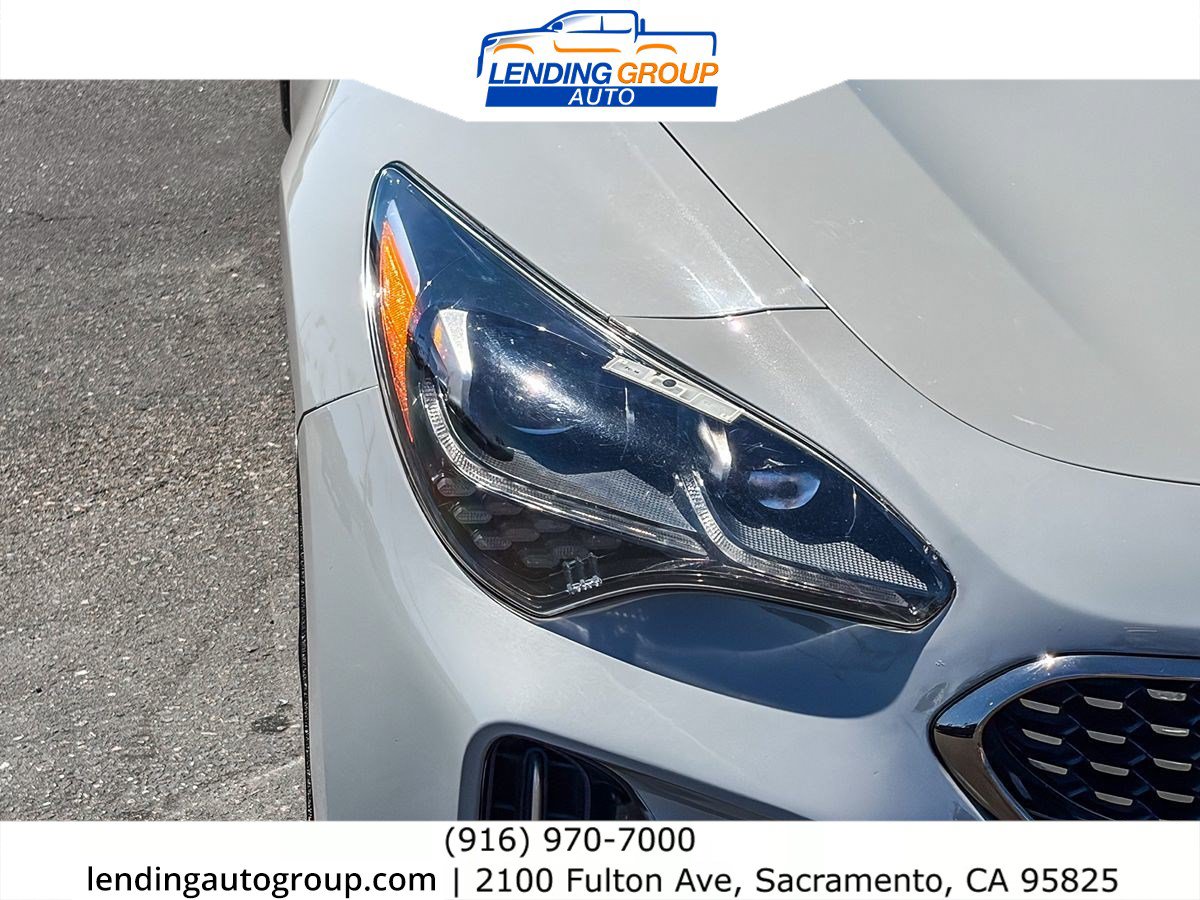 Used 2020 Kia Stinger GT1 RWD image 7