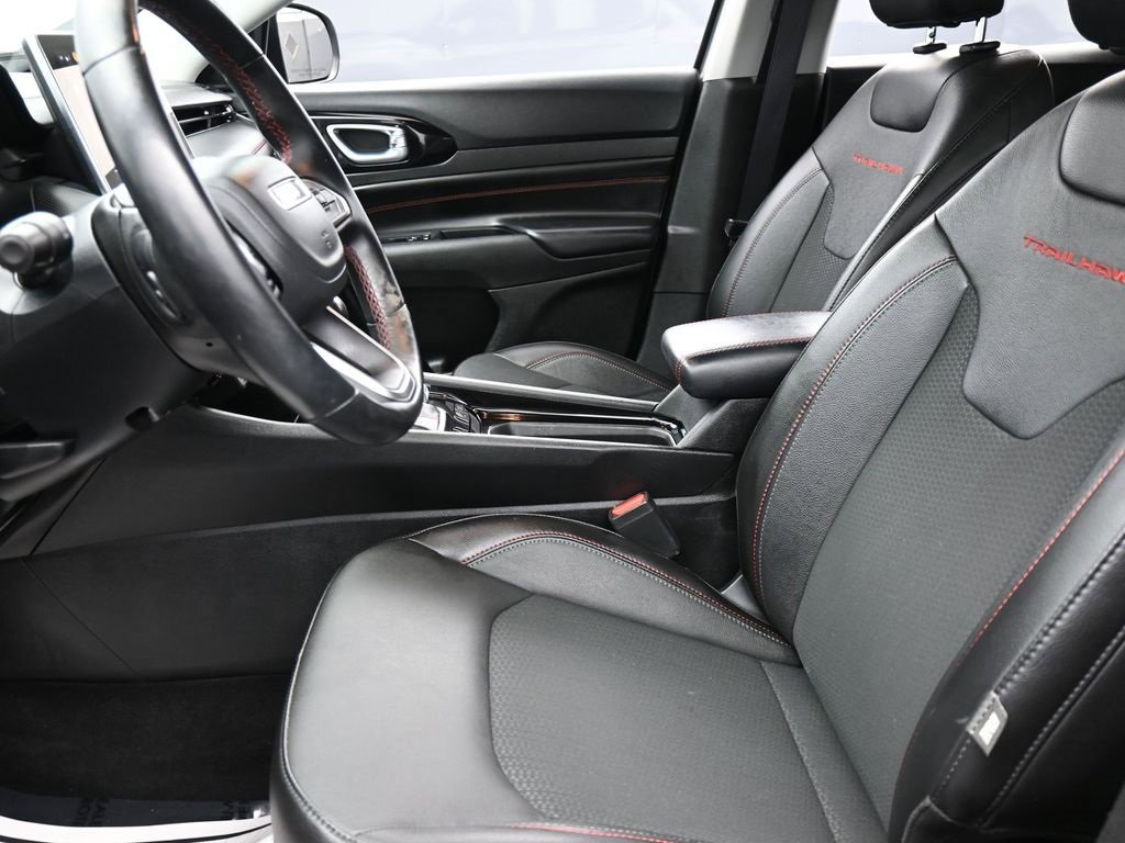 New 2022 Jeep Compass Trailhawk w/ Trailhawk Convenience Group image 10