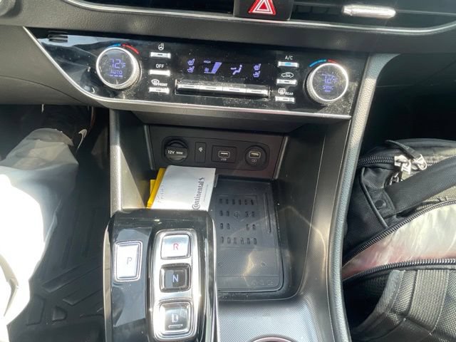 Used 2022 Hyundai Sonata Limited FWD image 11