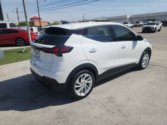 New 2027 Chevrolet Bolt LT w/ Comfort Package image 4