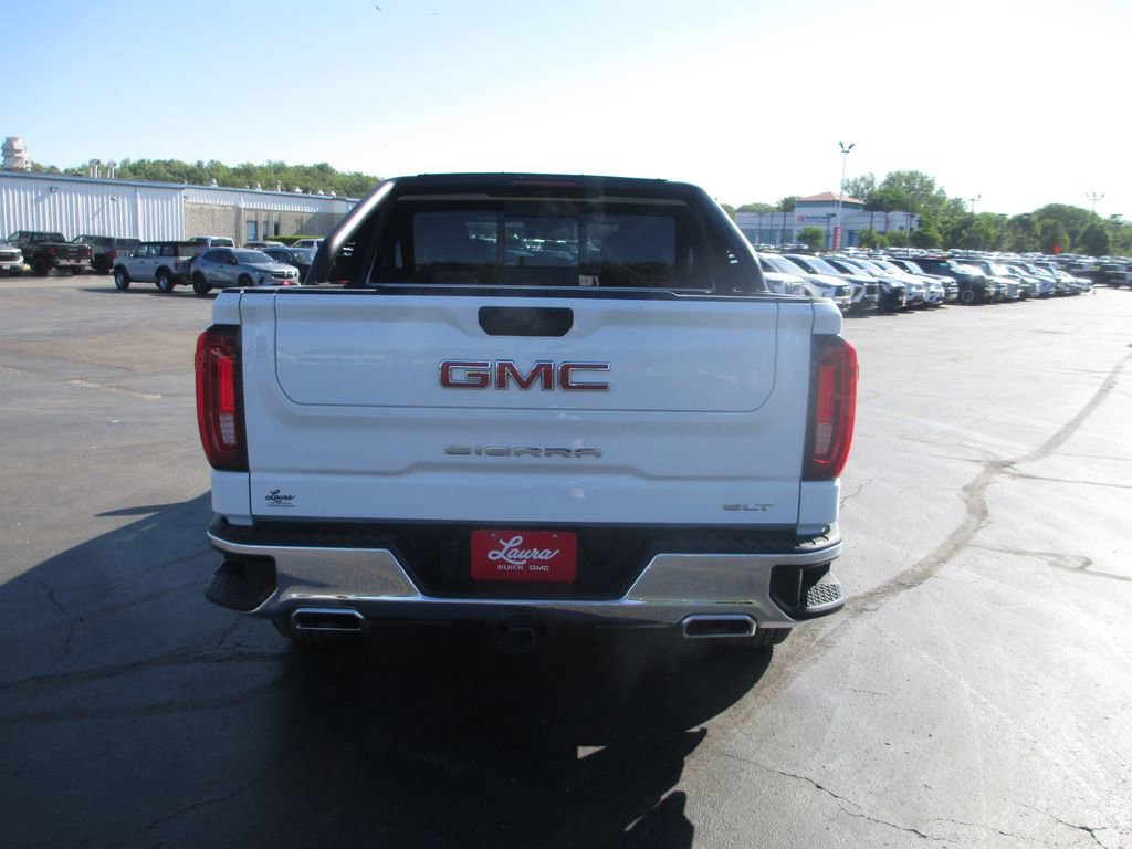 Used 2022 GMC Sierra 1500 SLT w/ SLT Premium Package AWD/4WD image 7