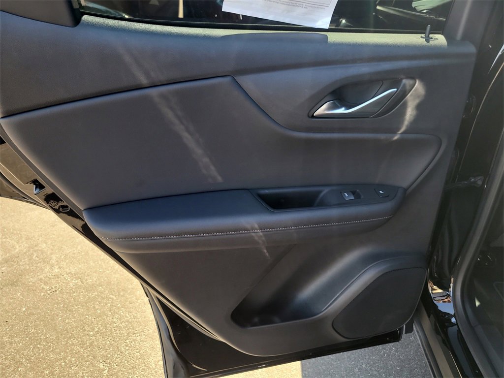Used 2022 Chevrolet Blazer Premier w/ Enhanced Convenience Package image 10