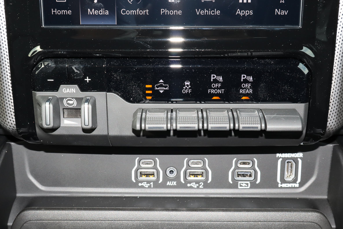 Used 2026 RAM 1500 Limited AWD/4WD image 11