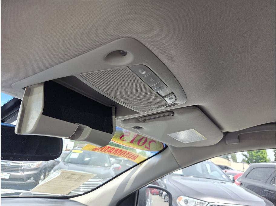 Used 2015 Nissan Pathfinder SV AWD/4WD image 21