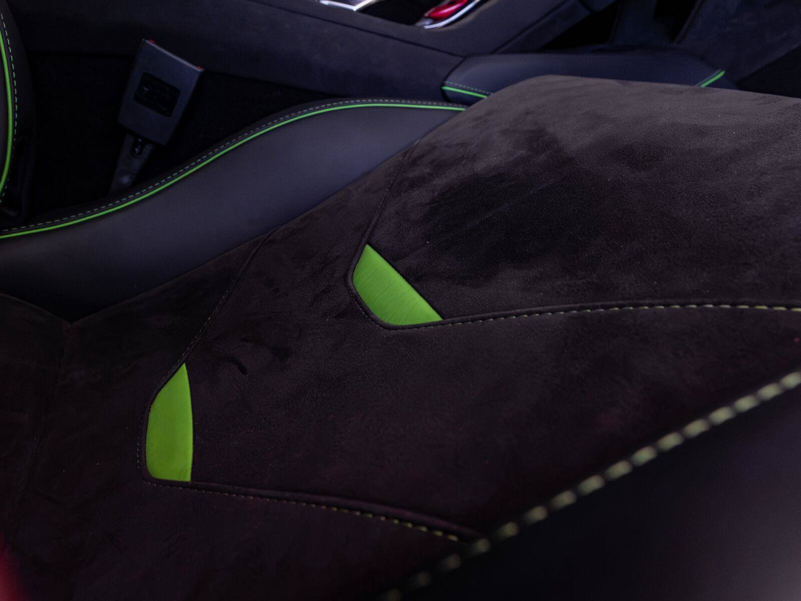 Used 2023 Lamborghini Huracan Tecnica RWD image 54