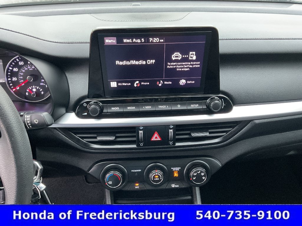 Used 2023 Kia Forte LXS w/ LXS Technology Package FWD image 28