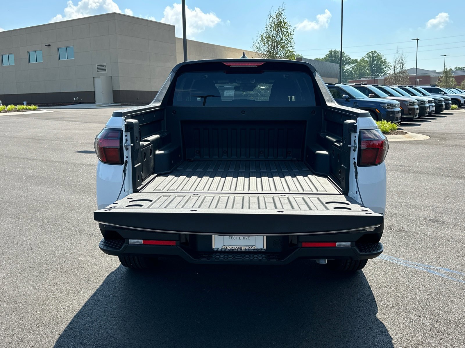 New 2025 Hyundai Santa Cruz SE image 14