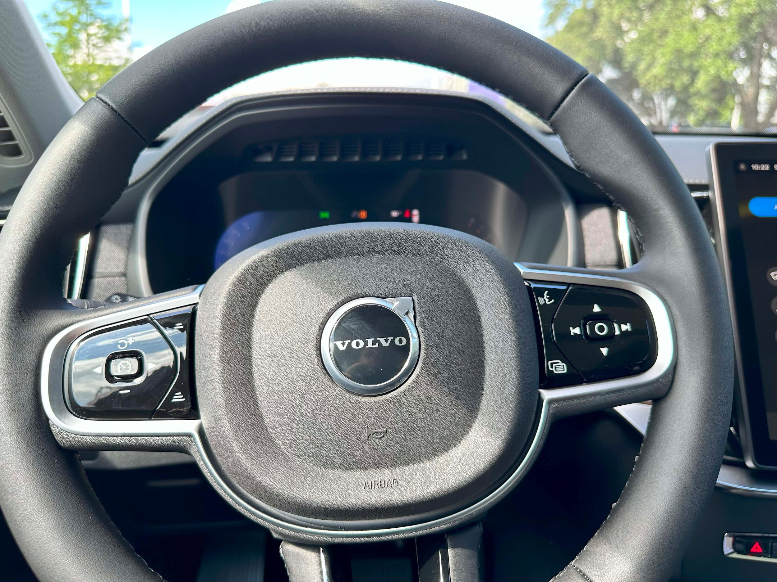 Used 2026 Volvo XC90 B6 Core AWD/4WD image 21