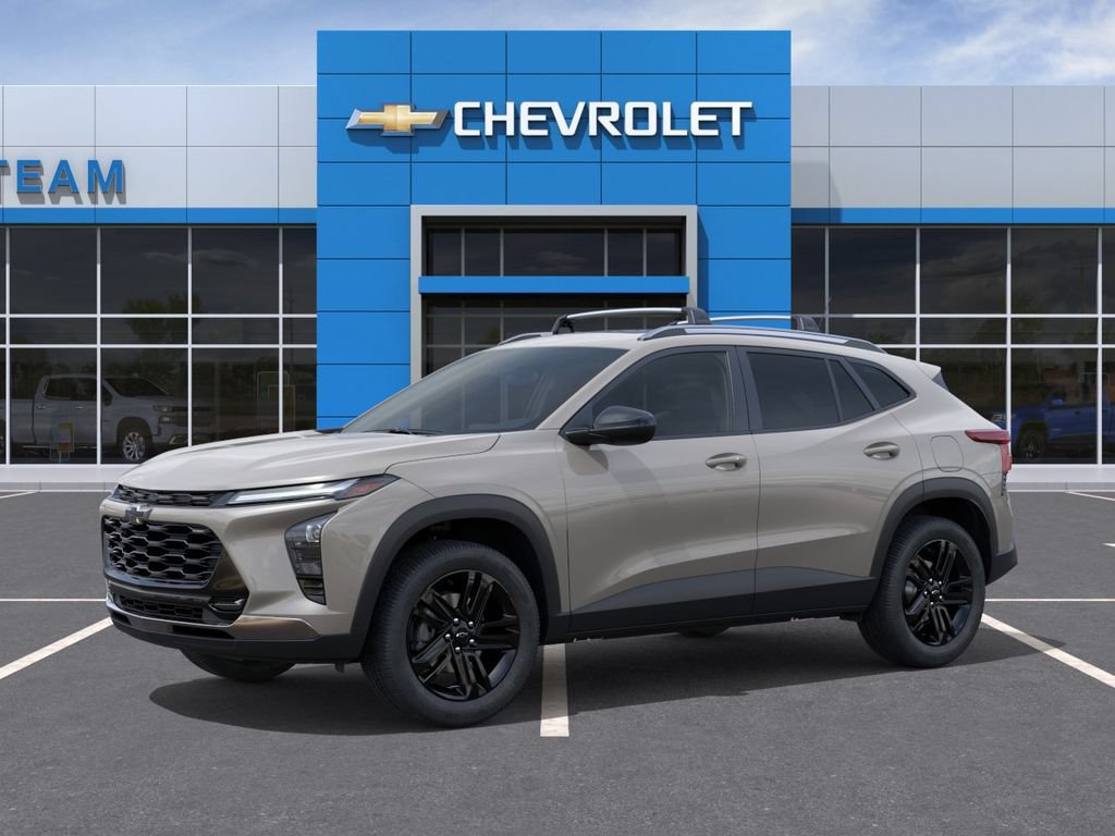 New 2026 Chevrolet Trax ACTIV w/ Sunroof Package FWD image 2