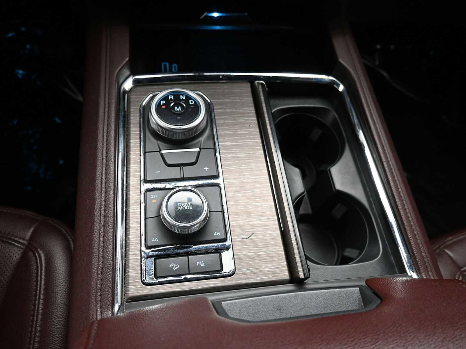 Used 2023 Ford Expedition Limited image 28