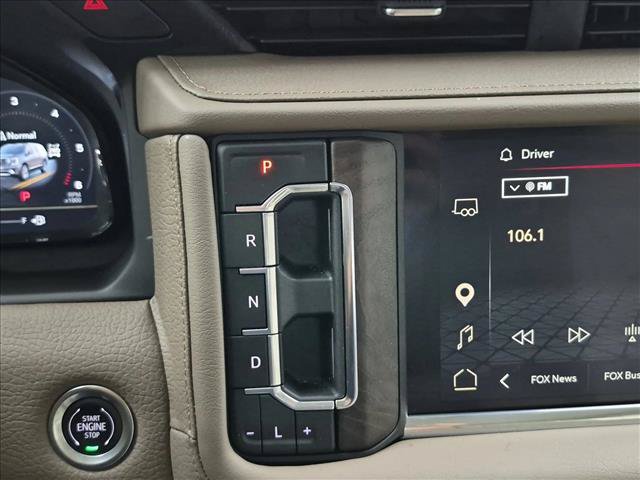Used 2024 GMC Yukon XL Denali w/ Advanced Technology Package AWD/4WD image 12