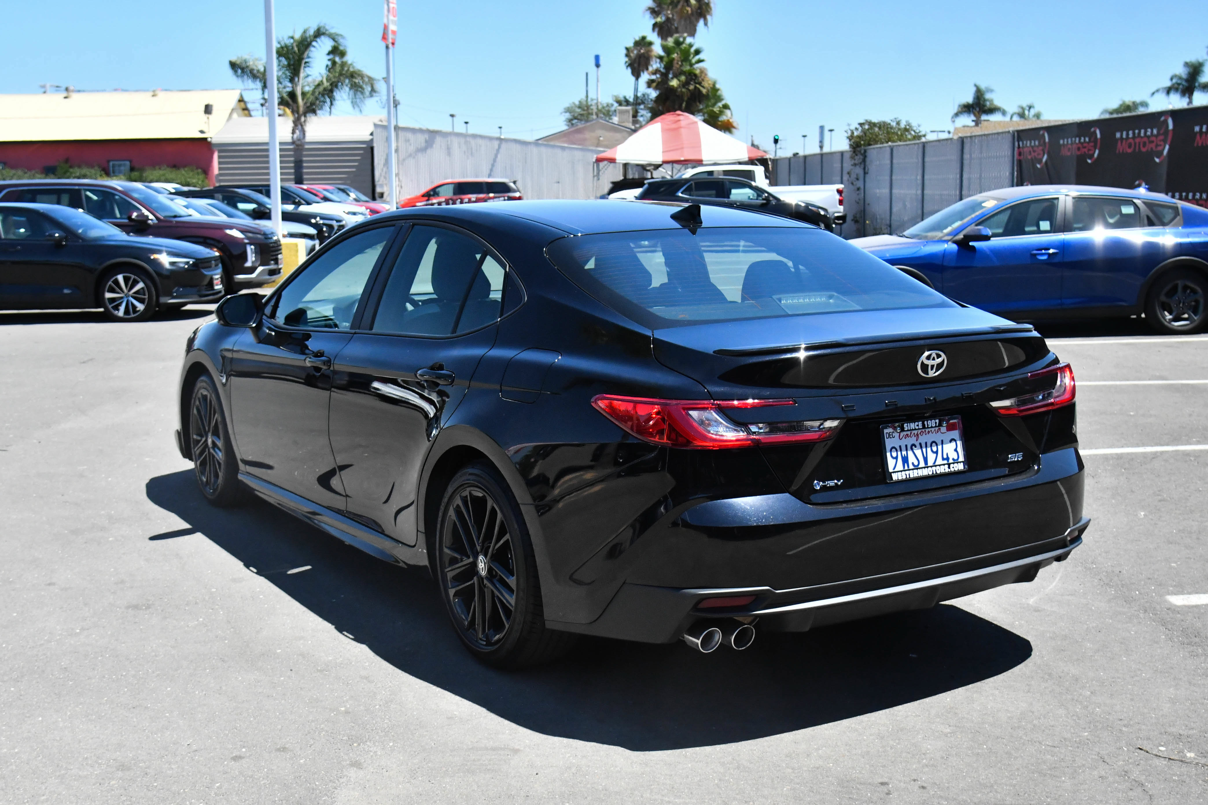 Used 2026 Toyota Camry SE w/ Convenience Package FWD image 6
