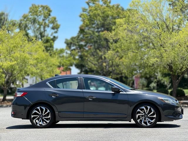 Used 2016 Acura ILX FWD image 4