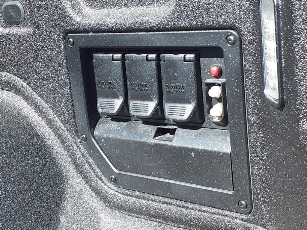New 2025 Chevrolet Silverado EV RST AWD/4WD image 11