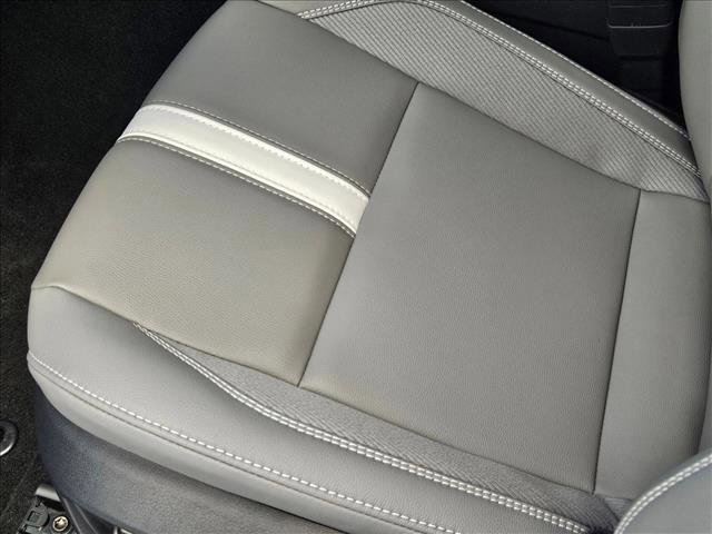 New 2026 Toyota Camry SE image 4