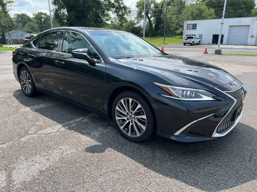 Used 2021 Lexus ES 350 w/ Premium Package FWD image 2