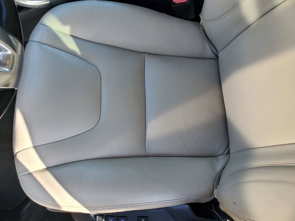 Used 2016 Volvo XC60 T6 w/ Proximity Package image 17