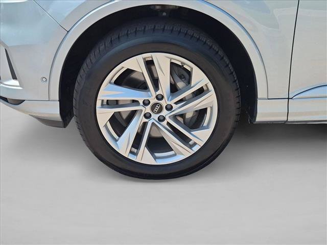 Used 2024 Audi Q7 3.0T Premium Plus AWD/4WD image 25