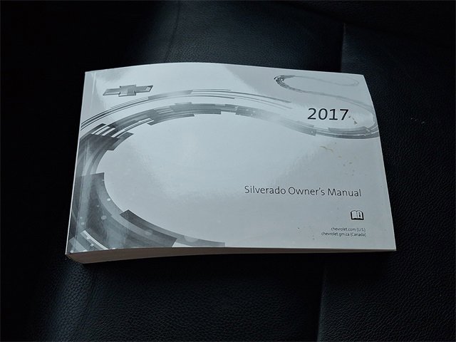 Used 2017 Chevrolet Silverado 1500 LTZ Z71 image 26