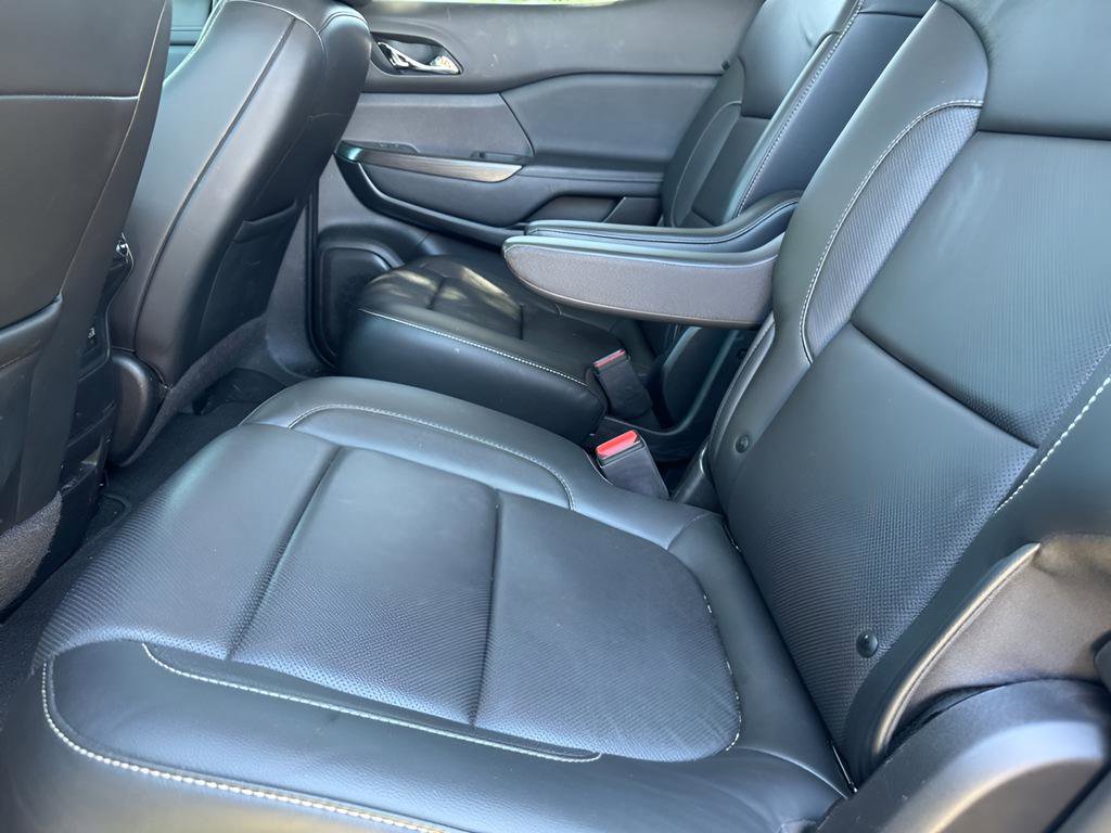 Used 2020 GMC Acadia SLT w/ Driver Alert Package II AWD/4WD image 15