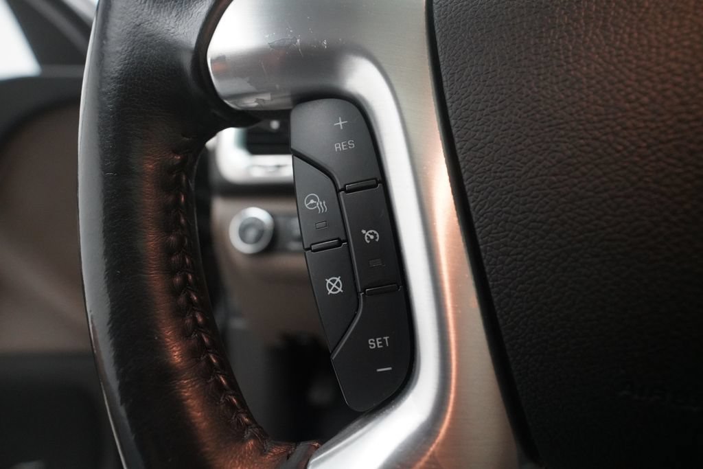 Used 2017 GMC Acadia Limited SLT AWD/4WD image 18