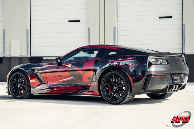Used 2015 Chevrolet Corvette Z06 w/ 3LZ Preferred Equipment Group RWD image 23