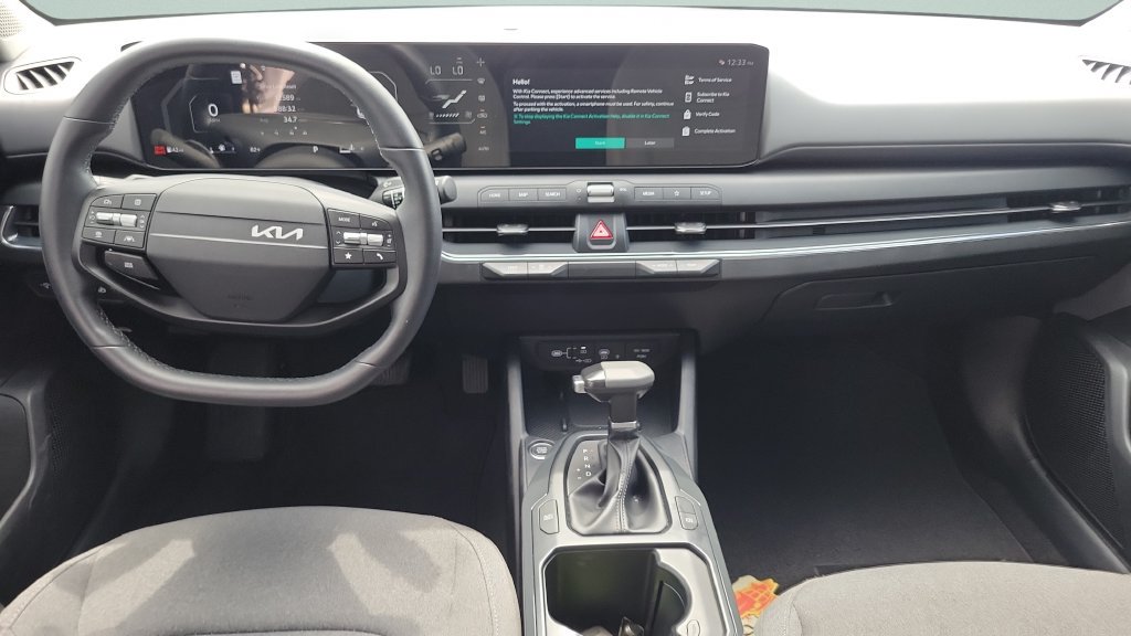 Used 2025 Kia K4 EX FWD image 12
