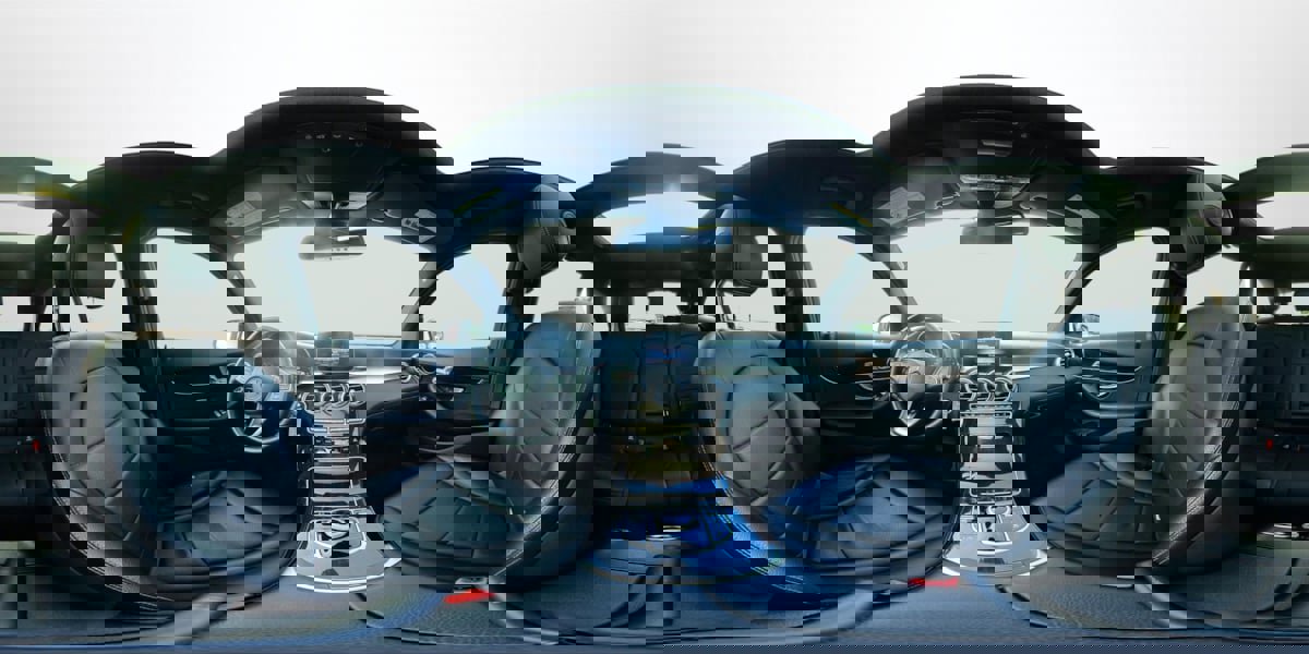 Used 2018 Mercedes-Benz GLC 300 SUV image 34