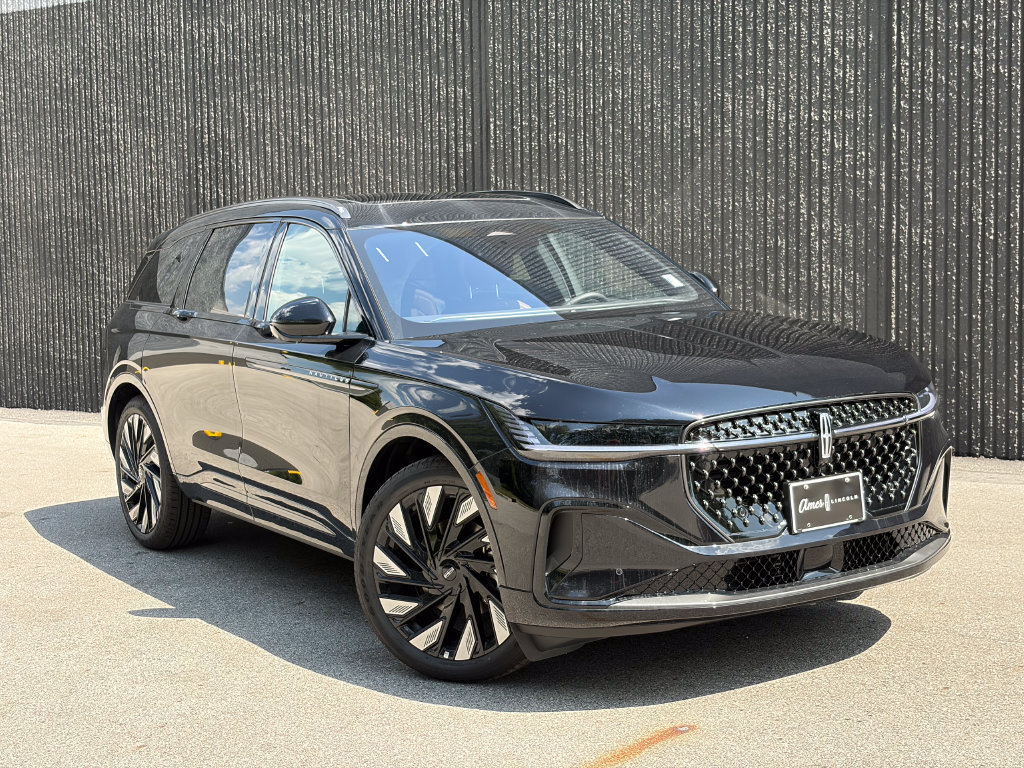 New 2026 Lincoln Nautilus Reserve w/ Jet Appearance Package AWD/4WD image 9