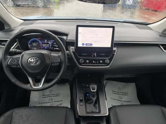 Used 2026 Toyota Corolla Cross XLE AWD/4WD image 22