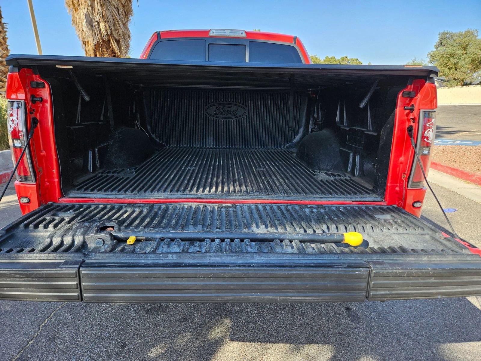 Used 2010 Ford F150 Raptor AWD/4WD image 7