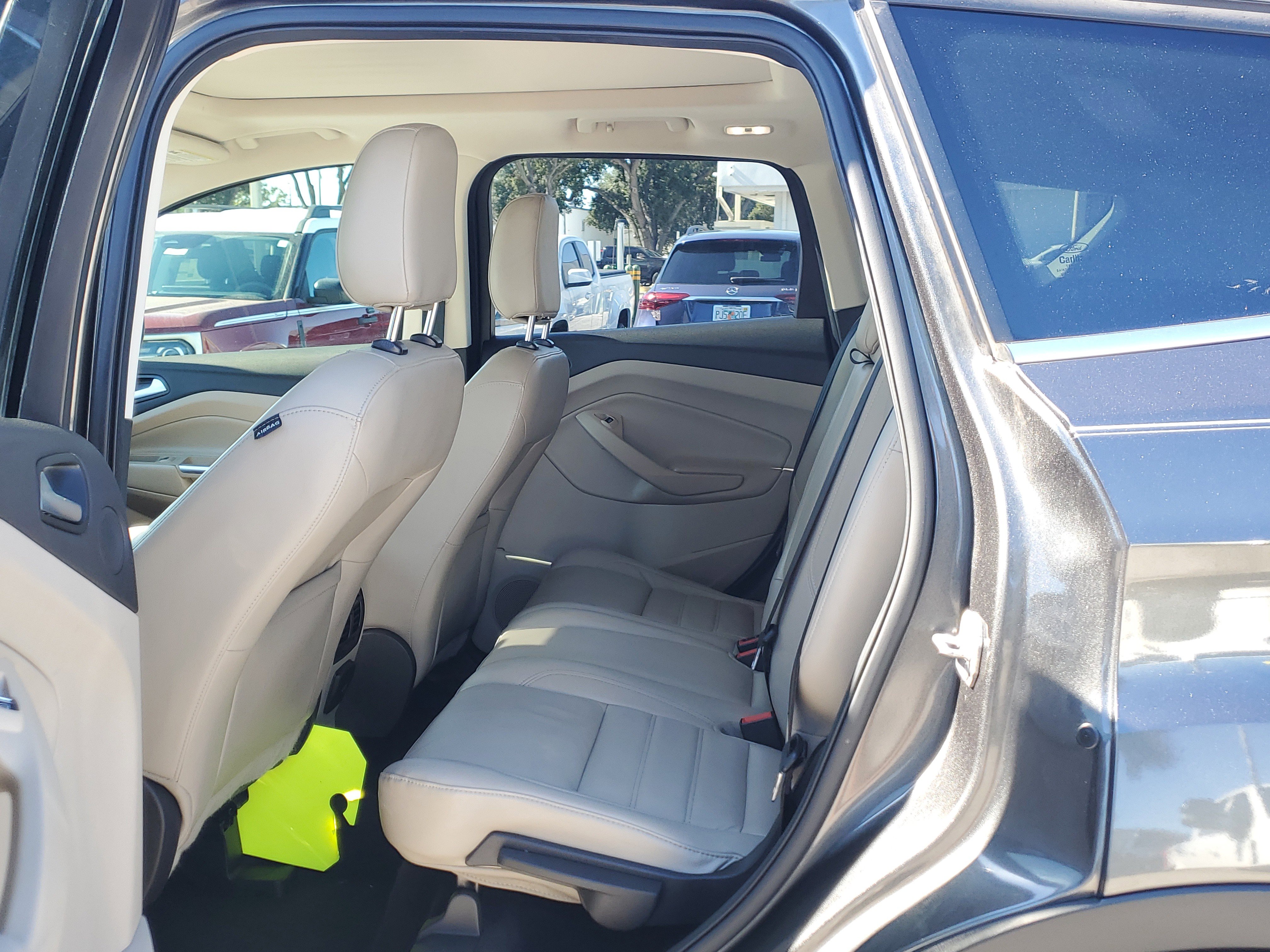 Used 2019 Ford Escape Titanium image 12