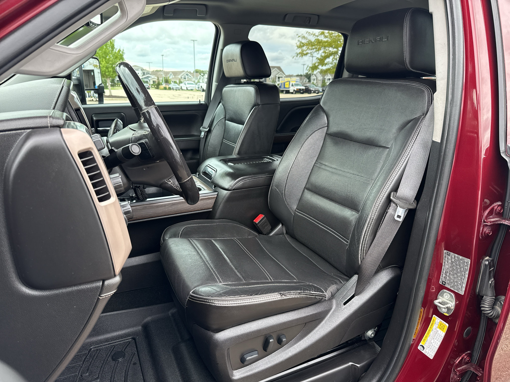 Used 2017 GMC Sierra 3500 Denali w/ Duramax Plus Package AWD/4WD image 16