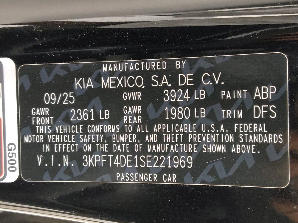 Used 2025 Kia K4 FWD image 33