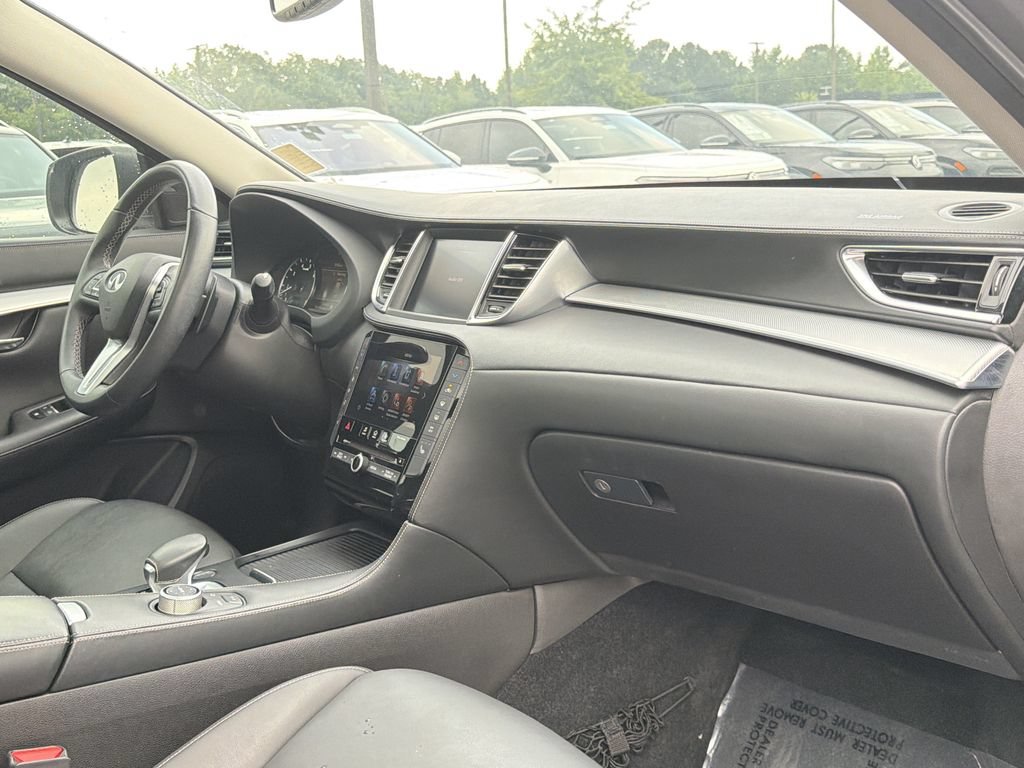 Used 2021 INFINITI QX50 Luxe w/ Cargo Package AWD/4WD image 19