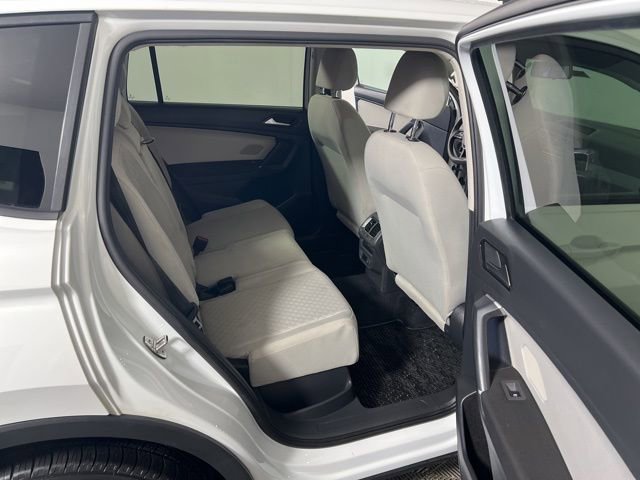 Used 2018 Volkswagen Tiguan S image 26