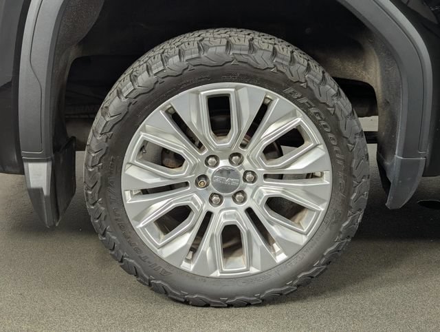 Used 2021 GMC Sierra 1500 Denali w/ Denali Ultimate Package AWD/4WD image 13