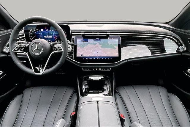 New 2026 Mercedes-Benz E 350 4MATIC Sedan image 7