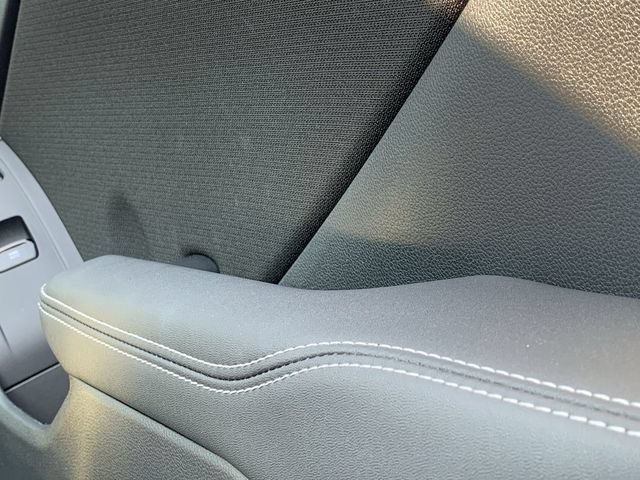 Used 2024 Toyota GR86 RWD image 37