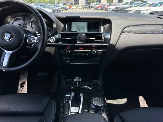 Used 2018 BMW X4 xDrive28i AWD/4WD image 14