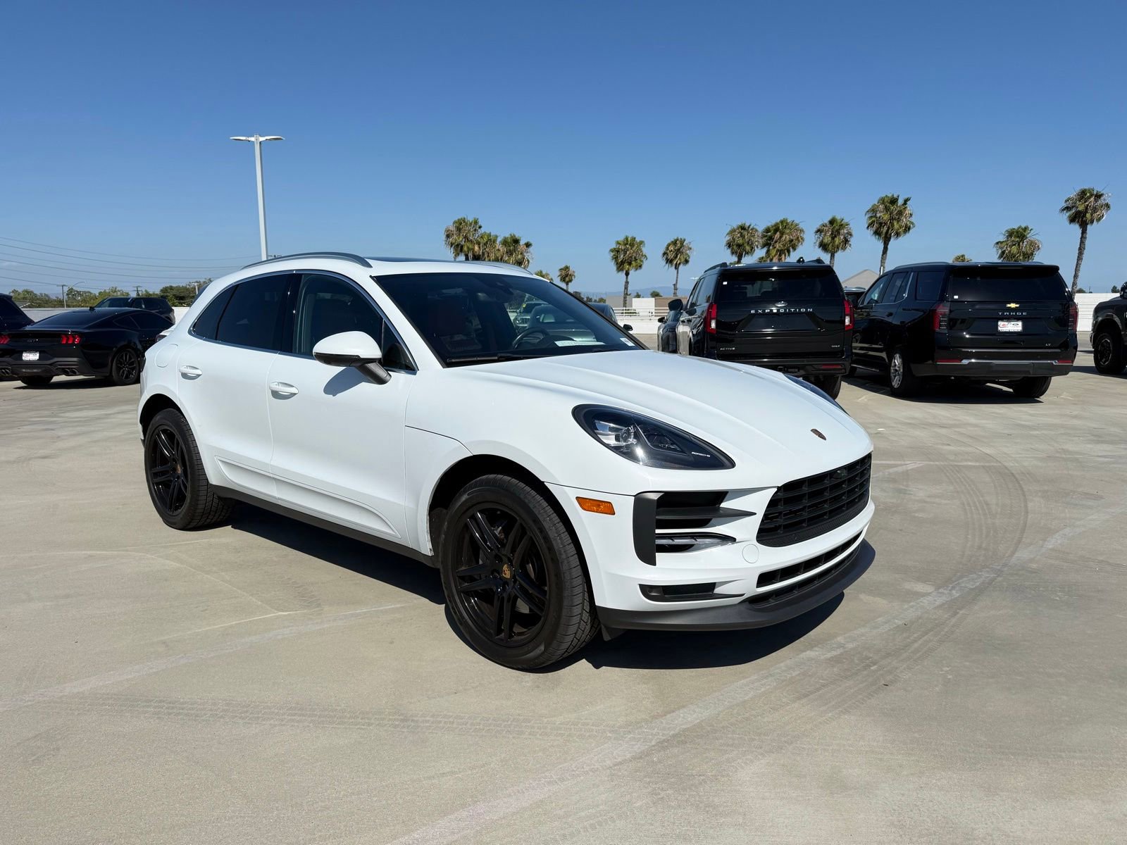 Used 2021 Porsche Macan S AWD/4WD image 4
