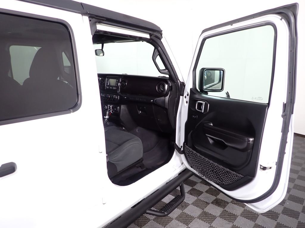 Used 2020 Jeep Wrangler Unlimited Sport image 31