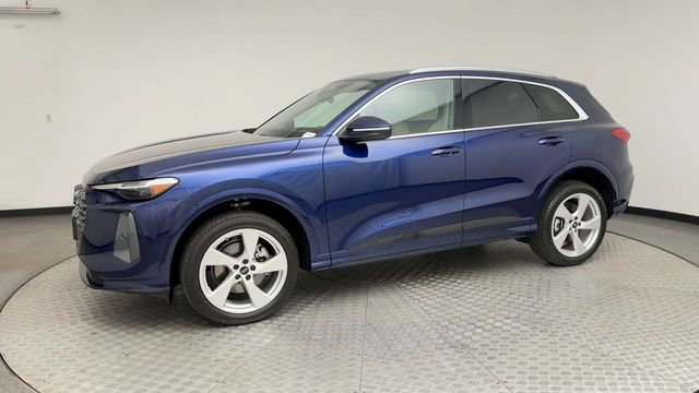 Used 2025 Audi Q5 Premium w/ Premium Plus AWD/4WD image 6