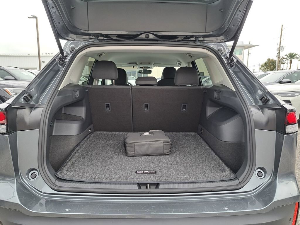 New 2026 Volkswagen Tiguan S image 24